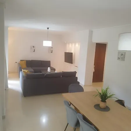 Olibia- 5 * Athens