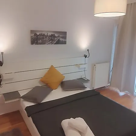 Olibia- 5 * Athens